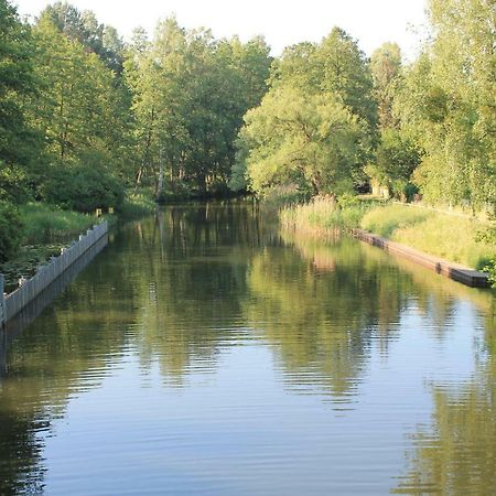 Ferienappartement Am See II Im Biospharenreservat Schorfheide Exteriör bild